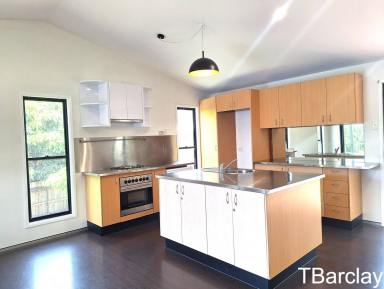 House For Sale - QLD - Macleay Island - 4184 - A Style of its Own with Water Views!  (Image 2)