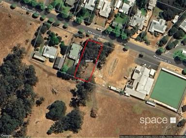 Residential Block For Sale - WA - Cowaramup - 6284 - Cowaramup 1012m2 Block  (Image 2)