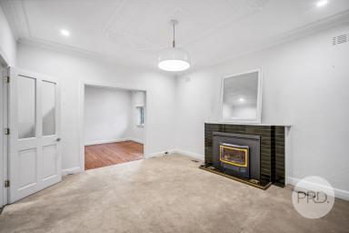 House For Sale - NSW - Albury - 2640 - PREMIER CENTRAL ALBURY LOCATION  (Image 2)