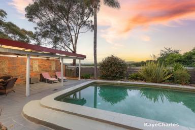 House For Sale - VIC - Beaconsfield - 3807 - Grand Proportions in a Private Haven  (Image 2)