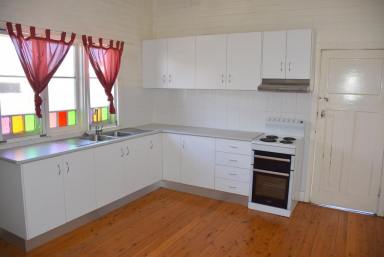 House Leased - NSW - Moree - 2400 - Close to the Aquatic Centre  (Image 2)