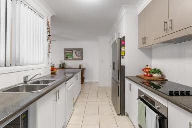 House For Sale - NSW - Coffs Harbour - 2450 - Immaculate home / quiet street / adjoining reserve.  (Image 2)