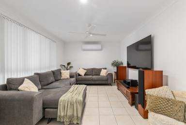 House For Sale - NSW - Coffs Harbour - 2450 - Immaculate home / quiet street / adjoining reserve.  (Image 2)