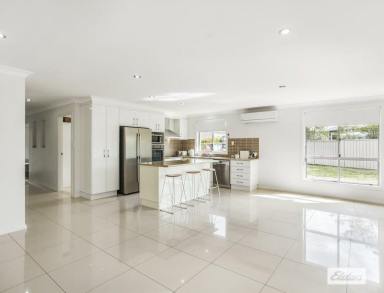 House For Lease - NSW - Old Bar - 2430 - Large Family Home  (Image 2)