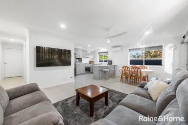 House For Sale - NSW - South Nowra - 2541 - Private and Low Maintenance Standalone Townhouse  (Image 2)