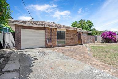 House For Sale - WA - Rockingham - 6168 - Comfort and Convenience - 31 Kitson Street, Rockingham WA 6168  (Image 2)