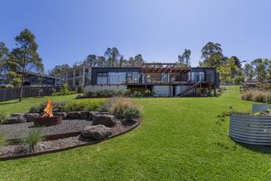 House For Sale - NSW - Berry - 2535 - ~ Architecturally Designed Sophistication ~  (Image 2)