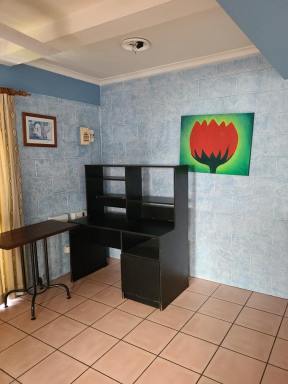 Unit Leased - QLD - Cairns North - 4870 - Partially Furnished 1 Bedroom Unit in Cairns North  (Image 2)