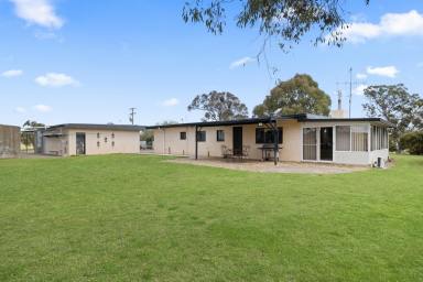 Lifestyle For Sale - NSW - Goulburn - 2580 - COUNTRY LIVING AT ITS BEST  (Image 2)