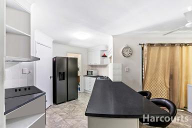 House For Sale - QLD - Torquay - 4655 - New Price!!!  Single Level Brick- Highly Sought After Torquay Location!  (Image 2)