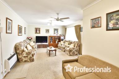 House For Sale - VIC - Mildura - 3500 - Uncover Potential on Euneva Drive  (Image 2)