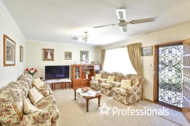 House For Sale - VIC - Mildura - 3500 - Uncover Potential on Euneva Drive  (Image 2)