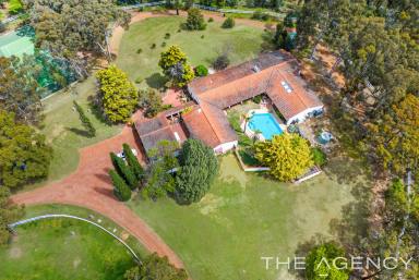 Acreage/Semi-rural For Sale - WA - Gidgegannup - 6083 - "The Homestead"  (Image 2)