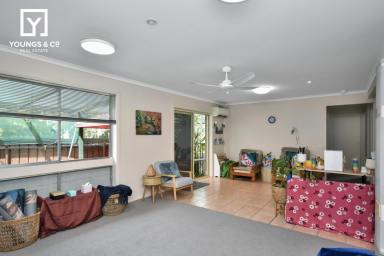 House For Sale - VIC - Shepparton - 3630 - Investors - Owner Occupiers - Only just a short walk to the medical hub of Shepparton!  (Image 2)