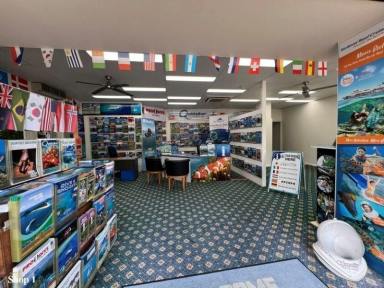 Retail For Lease - QLD - Cairns - 4870 - CAIRNS ESPLANADE RETAIL SHOP FOR LEASE - AVAILALBE IN 2025  (Image 2)