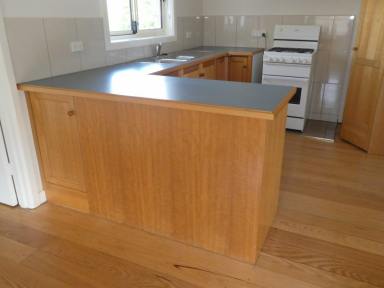House Leased - VIC - Bairnsdale - 3875 - 3 BEDROOM FAMILY HOME  (Image 2)