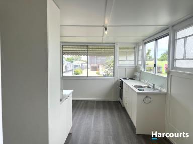 Unit Leased - QLD - Bundaberg South - 4670 - 1 Bedroom Apartment - Central Location!  (Image 2)