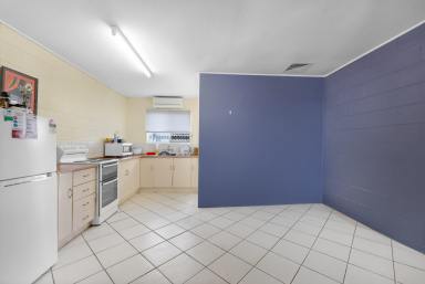 Unit For Sale - QLD - Mackay - 4740 - INVESTOR ALERT  (Image 2)