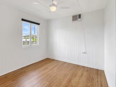 Unit Leased - QLD - Newtown - 4350 - Renovated Unit in Newtown  (Image 2)