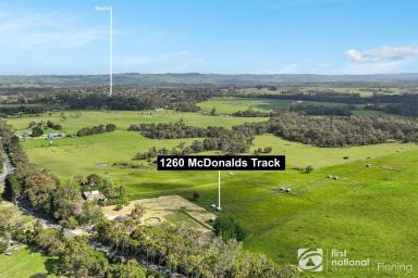 Lifestyle For Sale - VIC - Nyora - 3987 - BOASTING VIEWS OF THE VALLEY & WESTERNPORT BAY.  (Image 2)