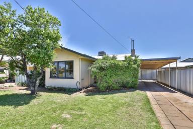 House Sold - VIC - Mildura - 3500 - A LOCATION THAT SPEAKS FOR ITSELF  (Image 2)