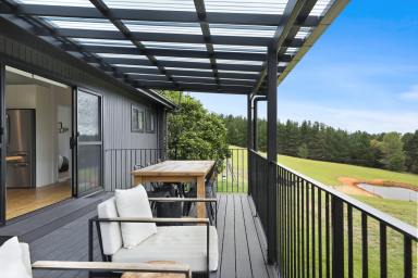 Lifestyle For Sale - NSW - Goulburn - 2580 - A class above!  (Image 2)