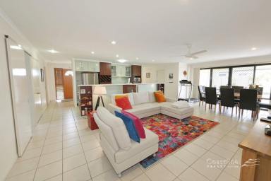 House Leased - QLD - Bargara - 4670 - APPLICATIONS NOW CLOSED!! 4 Bedroom Home Only Minutes from Kelly's Beach  (Image 2)