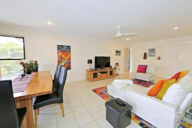 House Leased - QLD - Bargara - 4670 - APPLICATIONS NOW CLOSED!! 4 Bedroom Home Only Minutes from Kelly's Beach  (Image 2)