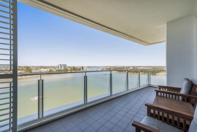 House For Sale - WA - Mandurah - 6210 - 10TH FLOOR, UNRIVALLED CORNER VIEWS  (Image 2)