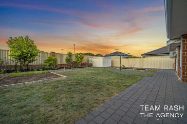 House For Sale - WA - Caversham - 6055 - 700 sqm Block with Spacious  Home & Big  Backyard  (Image 2)