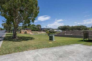 Residential Block Sold - NSW - Woolgoolga - 2456 - 634 sqm BUILDING BLOCK - TWO STREET FRONTAGES - SHORT WALK TO THE BEACH  (Image 2)