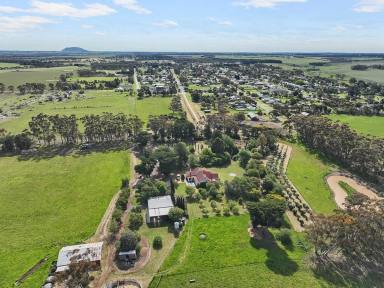 Lifestyle For Sale - VIC - Lismore - 3324 - GRAND STATELY SOUTH WEST VICTORIAN HOMESTEAD  (Image 2)