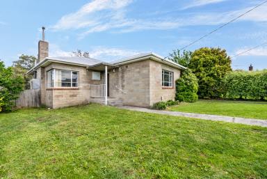 House For Sale - TAS - Goodwood - 7010 - Perfect First Home Opportunity - Comfort, Style & Location!  (Image 2)