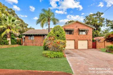 House For Sale - WA - Lesmurdie - 6076 - Spacious Family Living in a Premium Position.  (Image 2)