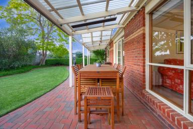 House For Sale - VIC - Mount Martha - 3934 - NEED MORE SPACE? LOOK NO FURTHER.  (Image 2)