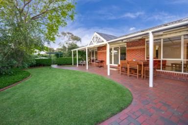 House For Sale - VIC - Mount Martha - 3934 - NEED MORE SPACE? LOOK NO FURTHER.  (Image 2)