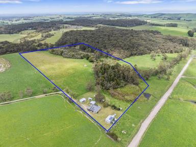 Acreage/Semi-rural For Sale - VIC - Woorarra East - 3962 - Moo Views - Comfortable living surrounded by farmland  (Image 2)