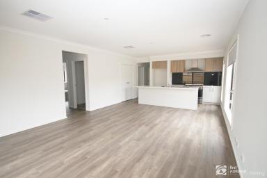 House For Lease - VIC - Officer - 3809 - MODERN LIVING  (Image 2)