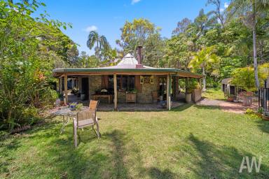 House For Sale - QLD - Eumundi - 4562 - Charming House - plus separate income stream  (Image 2)