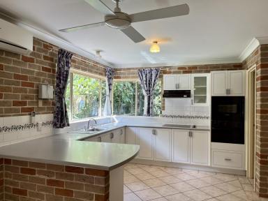 Flat For Lease - NSW - Bomaderry - 2541 - Attached Granny Flat  (Image 2)