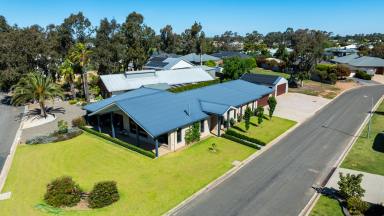 House For Sale - VIC - Yarrawonga - 3730 - “Stunning Living in Woodlands Estate with Uninterrupted Views of Lake Mulwala”  (Image 2)