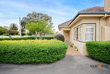 House For Sale - VIC - Bairnsdale - 3875 - Charming 1950s Home in the Heart of Bairnsdale’s Golden Triangle  (Image 2)