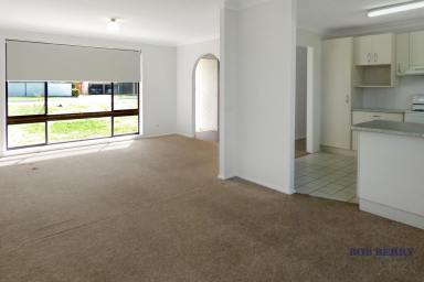 House Leased - NSW - Dubbo - 2830 - Three Bedroom Home Minutes To Orana Mall  (Image 2)