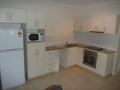 Unit For Lease - QLD - Cairns North - 4870 - TWO BEDROOM UNIT NEAR THE HOSPITAL AND CBD - PARTLY FURNISHED  (Image 2)