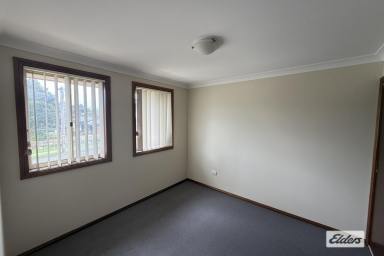 House For Lease - NSW - Cordeaux Heights - 2526 - NEWLY RENOVATED 3 BEDROOM TOWNHOUSE!  (Image 2)