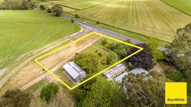 Residential Block For Sale - VIC - Toora - 3962 - Building block with views and planning permit  (Image 2)