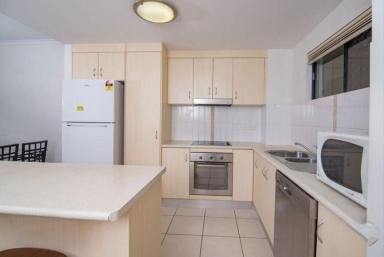 Unit For Lease - QLD - Cairns North - 4870 - GATED COMPLEX IN A CONVENIENT LOCATION!  (Image 2)