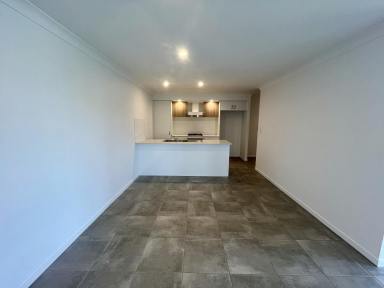 Duplex/Semi-detached Leased - NSW - Koolkhan - 2460 - ALMOST NEW MODERN DUPLEX  (Image 2)