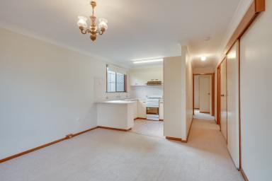 Unit Leased - QLD - Kearneys Spring - 4350 - Two Bedroom Unit in Fantastic Location  (Image 2)