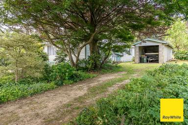 House For Sale - VIC - Toora - 3962 - Family homestead with paddock  (Image 2)